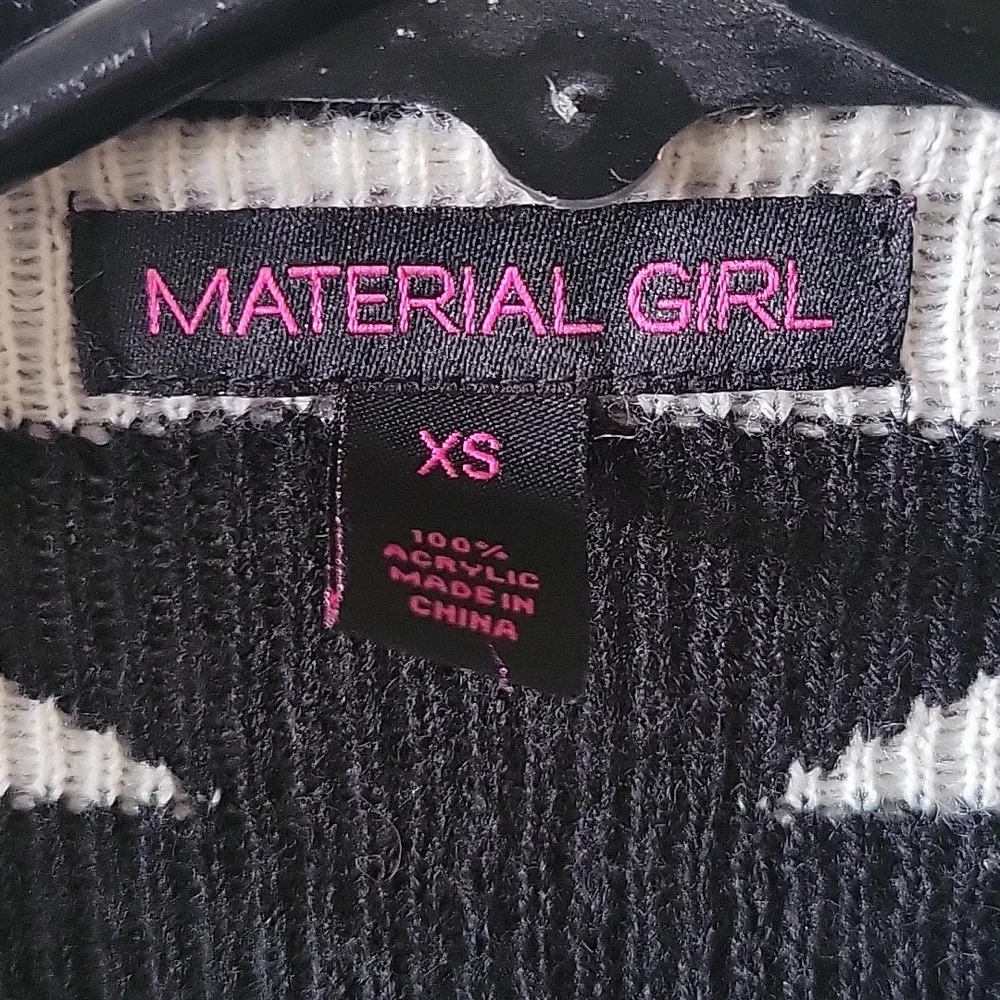 Material Girl Illuminati Cardigan XS - Picture 2 of 3